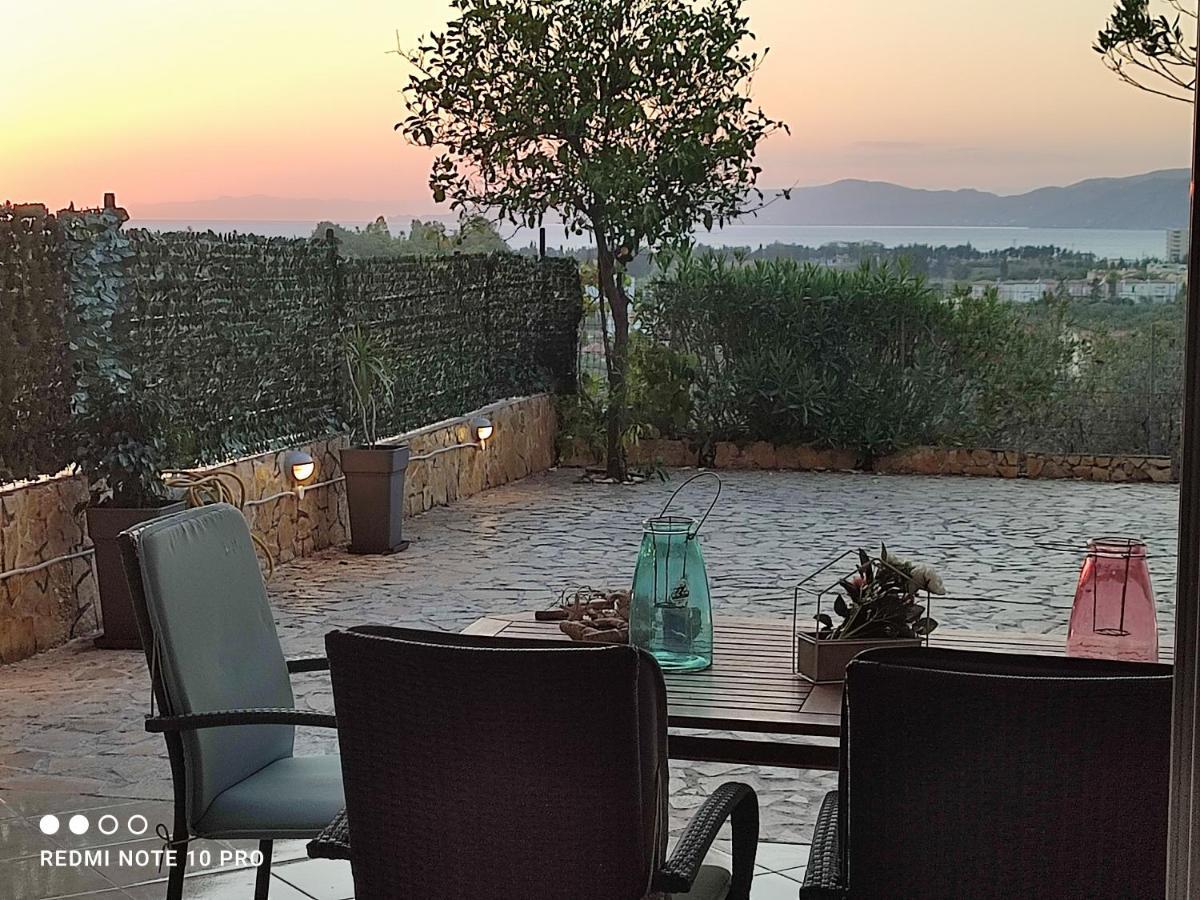 Andrew'S Sunset View Apartment Loutráki Esterno foto