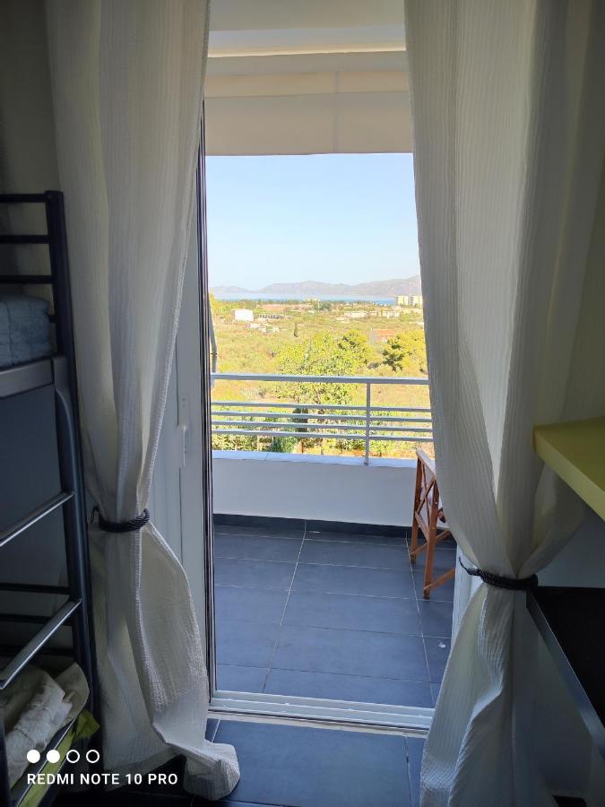 Andrew'S Sunset View Apartment Loutráki Esterno foto